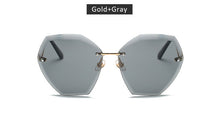 Oversized Gradie Rimless Sunglasses